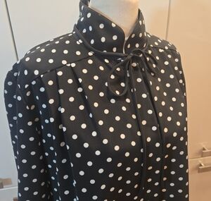 Vintage 1970s Union Made In The USA Polka Dot Neck Tie Blouse Womens Medium